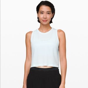 Breeze By Muscle Crop Tank